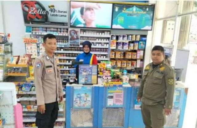 Polsek Cariu Gencarkan Patroli Samapta Siang, Pastikan Lingkungan Aman dan Tertib.