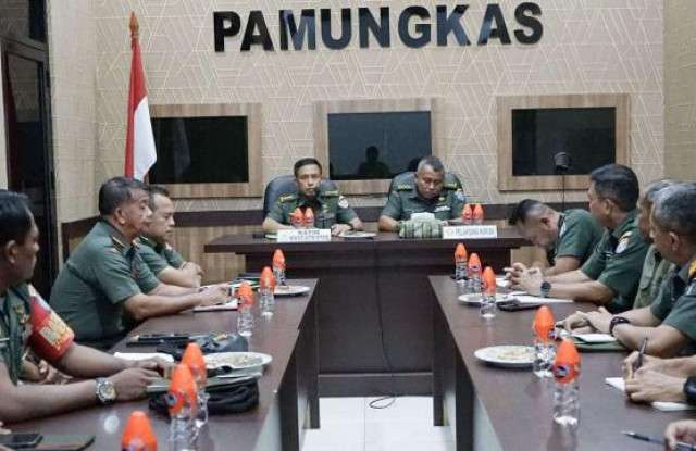 Kodim 1016/Plk Terima Kunjungan Tim Wasev Sterad: Babinsa Sebagai Ujung Tombak Satuan Teritorial.
