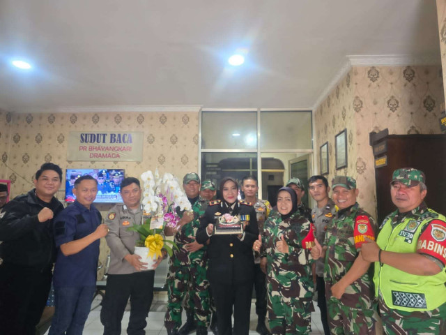 Kunjungan Danramil 0621-13 Beserta Anggota Koramil Ke Polsek Dramaga Dalam Rangka HUT Bhayangkara KE-79 Tahun 2025.