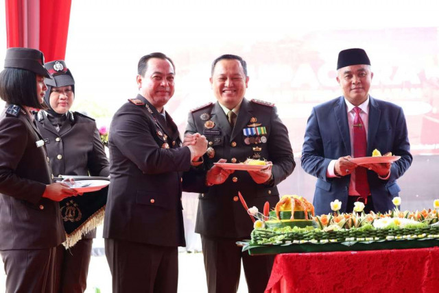 Dandim 0418/Palembang Hadiri Upacara Peringatan Hari Bhayangkara ke-79 di Polsek Kertapati