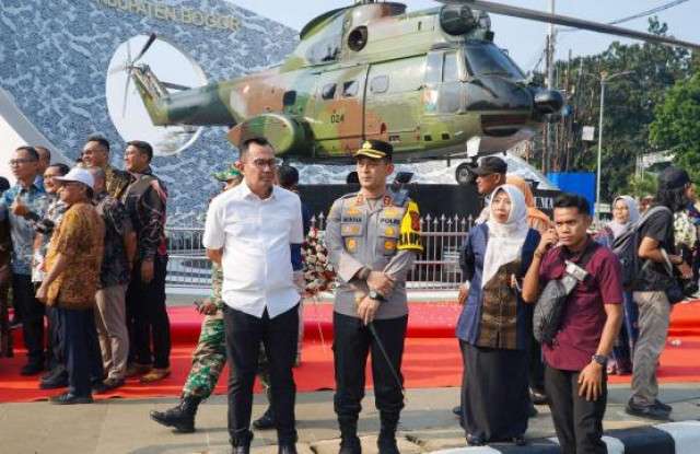 Kapolres Bogor Hadiri Peresmian Monumen Helikopter Puma di Cibinong