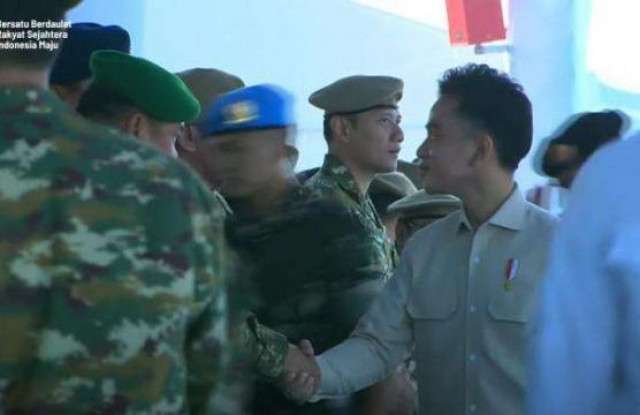 Viral Video Gibran Tak Salami Menteri, Bahlil: Salah Ambil Gambar!