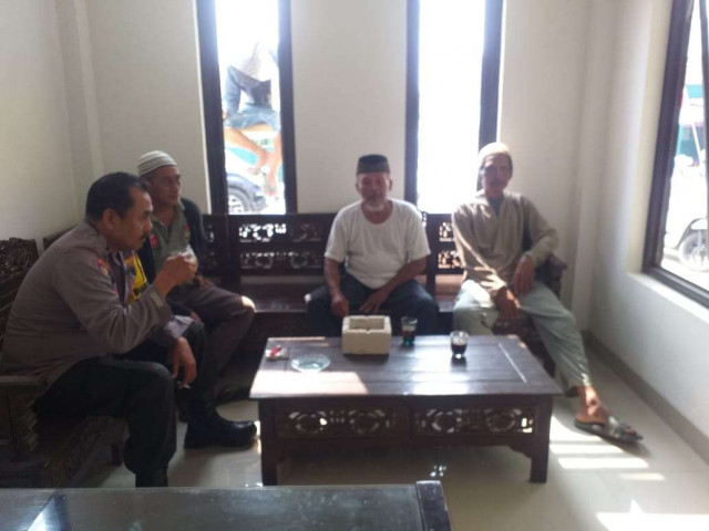 Dekatkan Diri ke Warga, Bhabinkamtibmas Parungpanjang Intensifkan Sambang dan Imbauan Kamtibmas