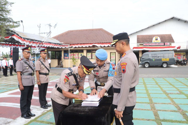 Kapolres Purworejo Pimpin Sertijab Pejabat Utama Kapolres: Akselerasikan Tugas untuk Jawab Persoalan Masyarakat