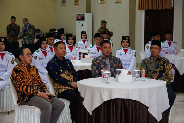 PEMKAB. Sukabumi Gelar Ramah Tamah Bersama Paskibraka 2025, WABUP Sukabumi : Kalian Adalah Teladan Generasi Muda