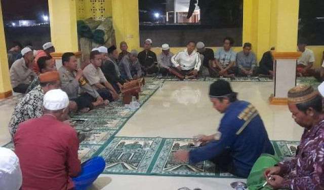 Polsek Jasinga Gelar Penyuluhan Hukum dan Himbauan Kamtibmas Pasca Tawuran Warga
