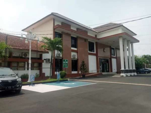 10 Tahun Penjara dan Denda Rp1 Miliar Vonis Guru Cabuli 20 Murid di Sukoharjo