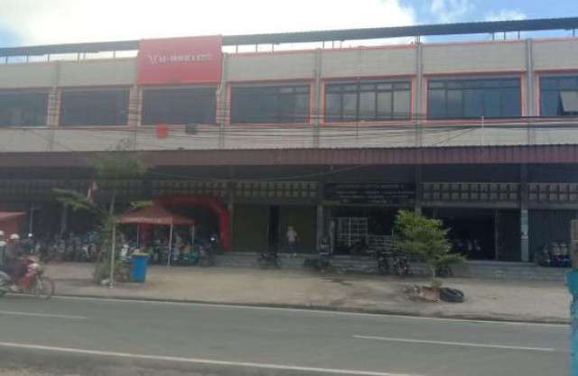 Diduga Alih Fungsi Perizinan, Mess 2 Lantai Disulap Jadi Ruko 12 Pintu