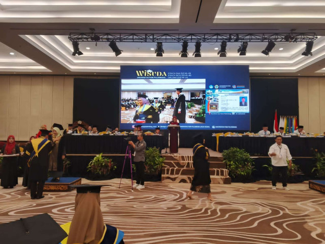 PGRI Palembang Gelar Wisuda, Tegaskan Komitmen Tingkatkan Mutu Pendidikan