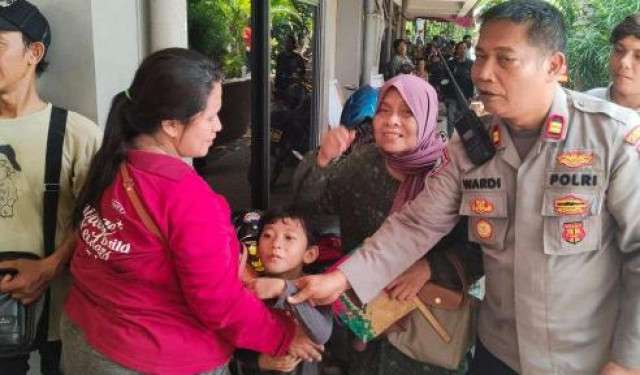 Gerak Cepat Polisi Temukan Anak-Anak yang Terpisah Saat HUT TNI