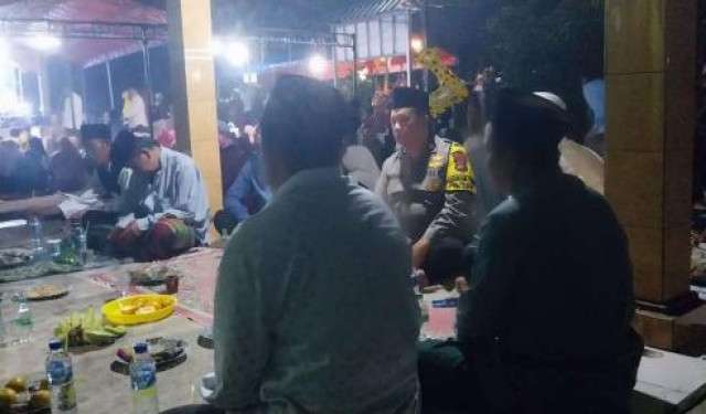 Bhabinkamtibmas Desa Mekarsari Sambang Warga, Beri Himbauan Kamtibmas Saat PHBI Maulid Nabi Muhammad SAW 1447 H