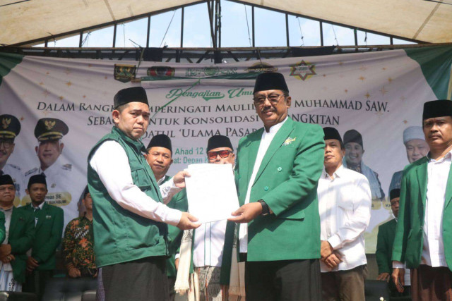 Bupati Sukabumi Hadiri Pelantikan Pengurus Ranting Istimewa NU Pasar Cicurug Masa Khidmat 2025–2028