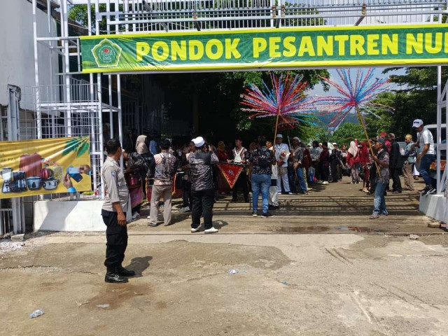 Bhabinkamtibmas Polsek Leuwiliang Sambang Warga Dalam Rangka Harkamtibmas di Wilayah