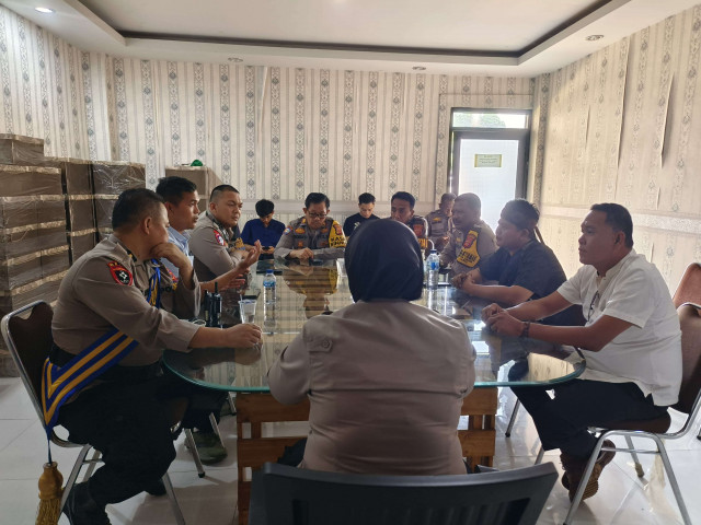 Polres Bogor Gelar Kegiatan “Jumat Curhat"