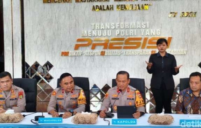 Penahanan Roy Suryo dkk, polisi tunggu hasil pemeriksaan tersangka