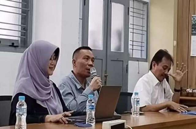 Jumat keramat! Roy Suryo dkk resmi jadi tersangka kasus fitnah ijazah Jokowi