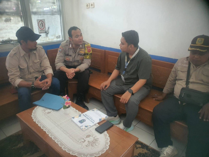 Bangun Lingkungan Aman, Bhabinkamtibmas Polsek Kemang Gencar Lakukan Sambang Warga
