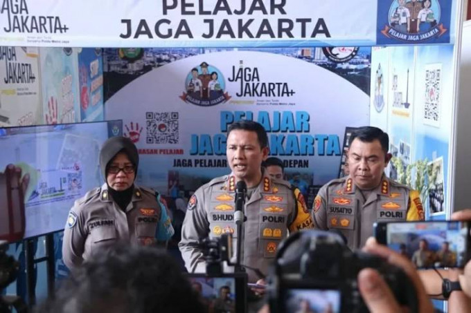 Ayah tiri Alvaro pernah tulis pesan: gimana caranya gue balas dendam