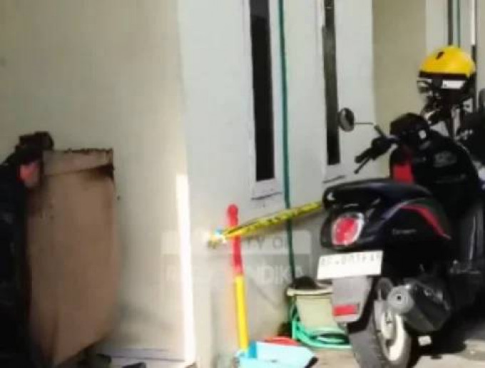 Sadis! Setelah tusuk 3 wanita satu keluarga, pelaku juga bakar kos korban di Nganjuk