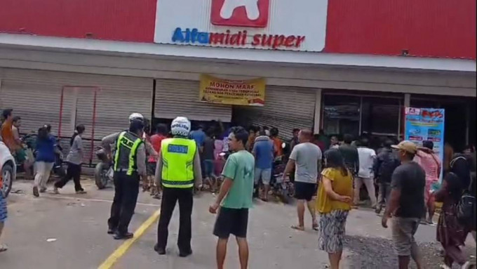 Warga Sibolga-Tapteng terpaksa jarah minimarket akibat krisis pangan