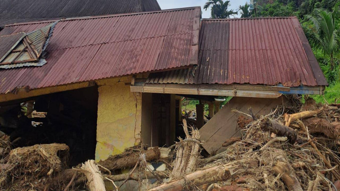 Bencana Aceh-Sumut-Sumbar: 316 orang meninggal, butuh 3-4 hari tembus daerah terisolir