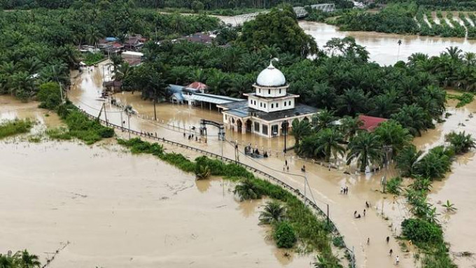Tanggap darurat bencana Sumatera, kekuatan nasional dikerahkan
