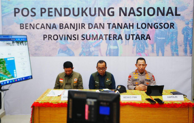 Kapolri: personel dan logistik dikerahkan ke lokasi terisolasi bencana di Sumatera