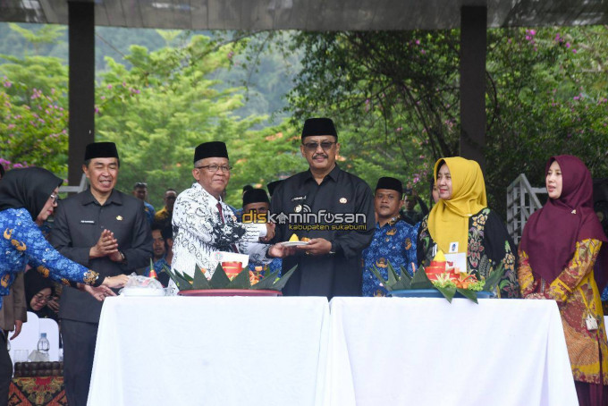 8.164 Tenaga Honorer Kabupaten Sukabumi Resmi Dilantik Menjadi PPPK Paruh Waktu