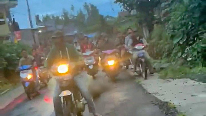 Seorang pemerkosa di Gowa Sulsel diseret ratusan massa dan dipukuli hingga tewas