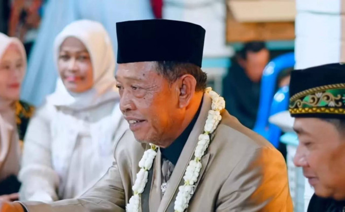 Kasus mahar cek Rp 3 M, Mbah Tarman ditahan polisi