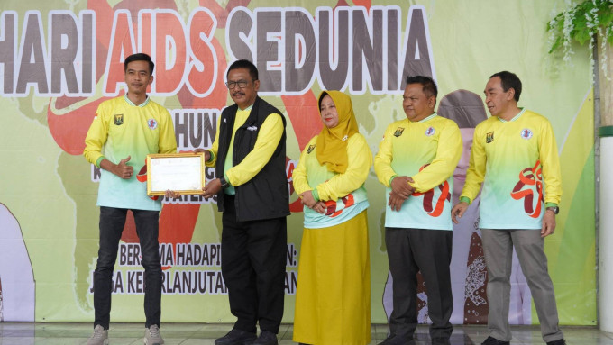 Ketua DPRD Kabupaten Sukabumi Budi Azhar Mutawali Hadiri Peringatan Hari AIDS Sedunia, Tekankan Penguatan Edukasi dan Penghapusan Stigma ODHA