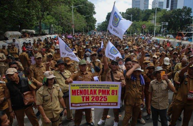 Demo Apdesi tuntut aturan dana desa Menkeu Purbaya dicabut!