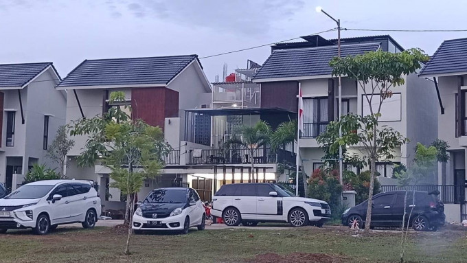 Buaya Besar Muncul di Danau CitraGrand City Palembang, Warga Minta Aktivitas Dibatasi