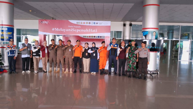 Pastikan Keamanan Dan Kenyamanan Penumpang, Anggota Kodim 1016/Plk Laksanakan Pengamanan Di Bandara Tjilik Riwut
