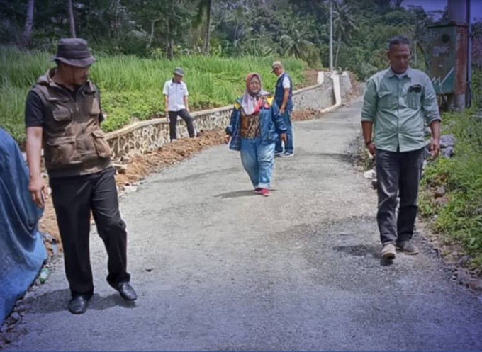 UPTD PU Wilayah Sagaranten Lakukan Perbaikan Jalan Ruas Mekarjaya–Tagoglalay