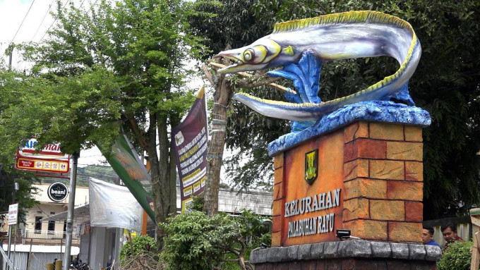 Tugu Ikan Layur Jadi Ikon Baru Kelurahan Palabuhanratu