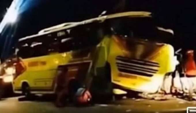 Langgar izin dan tak laik jalan, fakta Bus Cahaya Trans yang alami kecelakaan maut di exit tol Krapyak