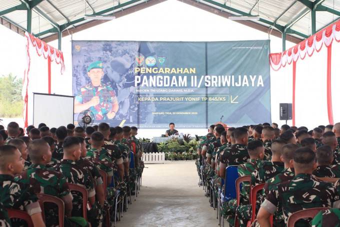 Tanggung jawab besar untuk membangun karakter, budaya, dan citra satuan”, Pangdam II/Sriwijaya Kunjungi Yonif TP 845/Ksatria Satam"
