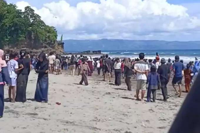 Pantai Karangnaya pelabuhan ratu, menelan korban satu selamat yang satu Sempat Hilang 