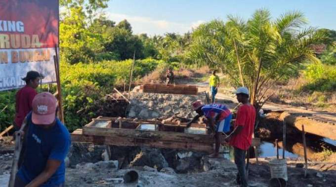 Demi Warga, Pembangunan Jembatan Garuda Terus Berlanjut