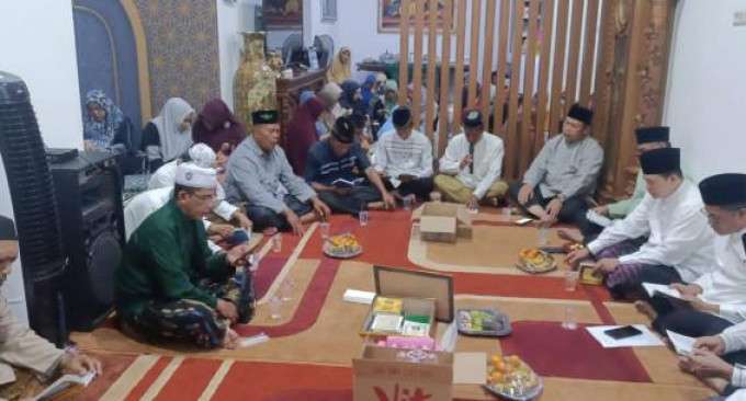 Kakan Kemenag provinsi Sumsel hadiri Takziah Ibunda Kakan Kemenag kabupaten OKU 