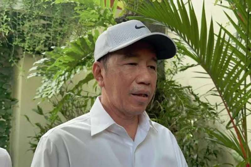 Jokowi respons santai soal Roy Suryo dan Dokter Tifa tak ditahan kejaksaan