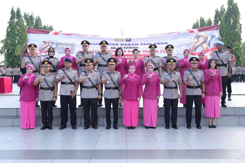 Menjelang Hari Bhayangkara ke-80, Polda Sumsel Kenang Jasa Pahlawan di TMP Kesatria Ksetra Siguntang