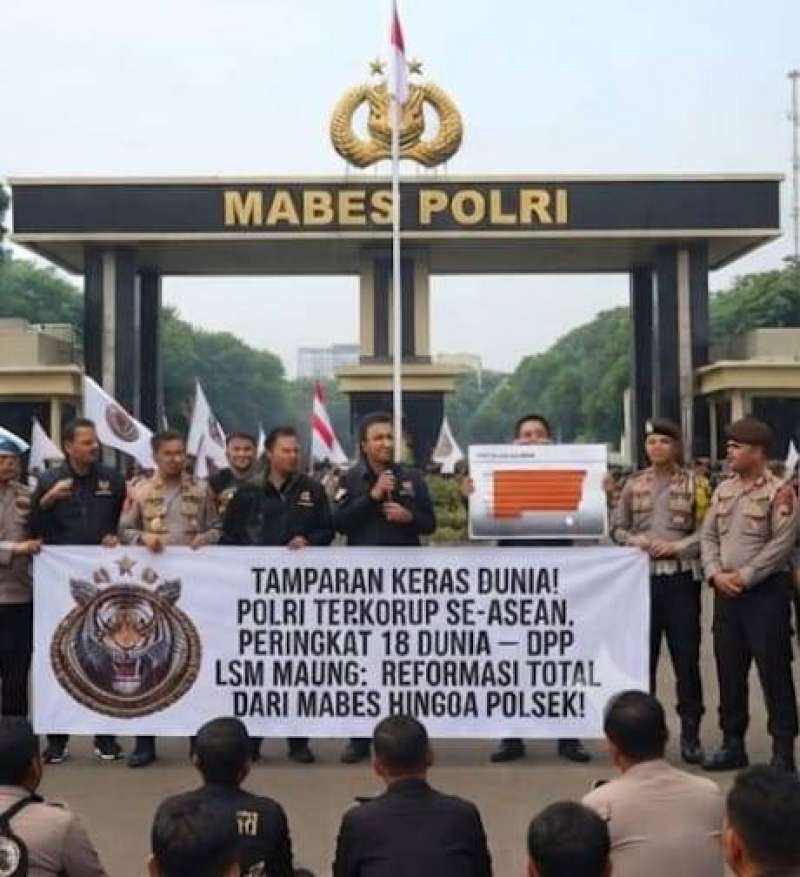 Peringkat 18 Dunia Korupsi: Maung Minta Polri Berbenah Total dari Atas ke Bawah