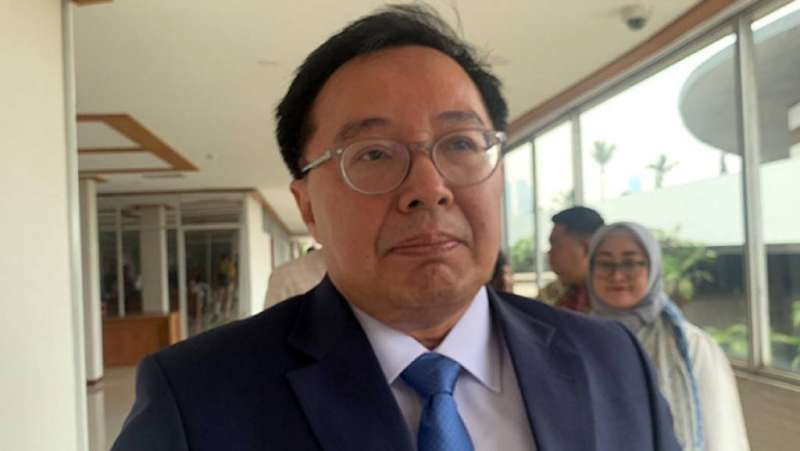 Usai geledah rumah Bobby Adhityo Rizaldi, KPK periksa 5 ASN BPK