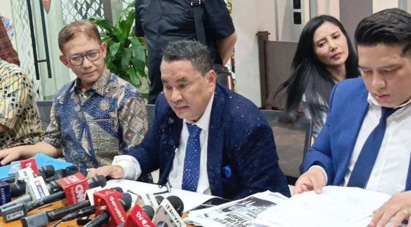 Hotman Paris salahkan Kapolri tak izin Prabowo sebelum tetapkan Febrie Adriansyah tersangka