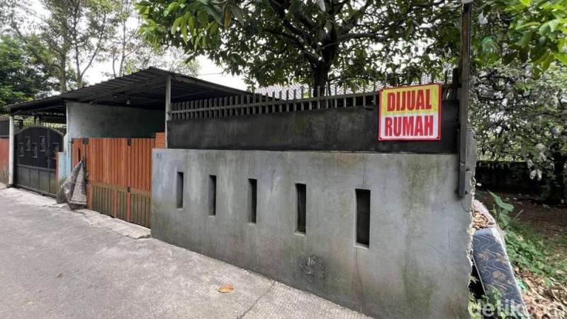 Hampir 2 tahun secara brutal diteror tetangga, warga Depok pilih jual rumah