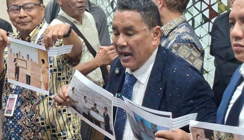 Ucapan Hotman Paris 'Lu punya otak nggak?' dikecam, dinilai rendahkan wartawan
