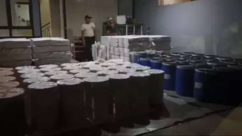 Polisi gerebek lab narkoba di Cakung-Jaktim, sita 1,5 ton bahan Karisoprodol