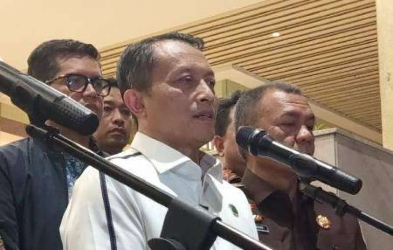 Eks Jampidsus Febrie Adriansyah tak pakai rompi tahanan, Kejagung minta maaf